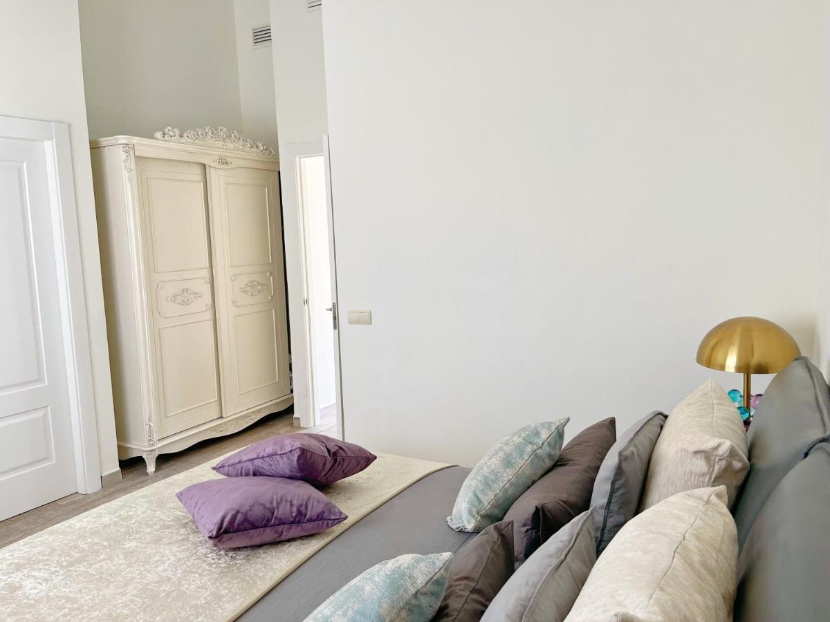 Cheerful Townhouse Center Sitges 5 Bedrooms Pool And Terrace Ngoại thất bức ảnh