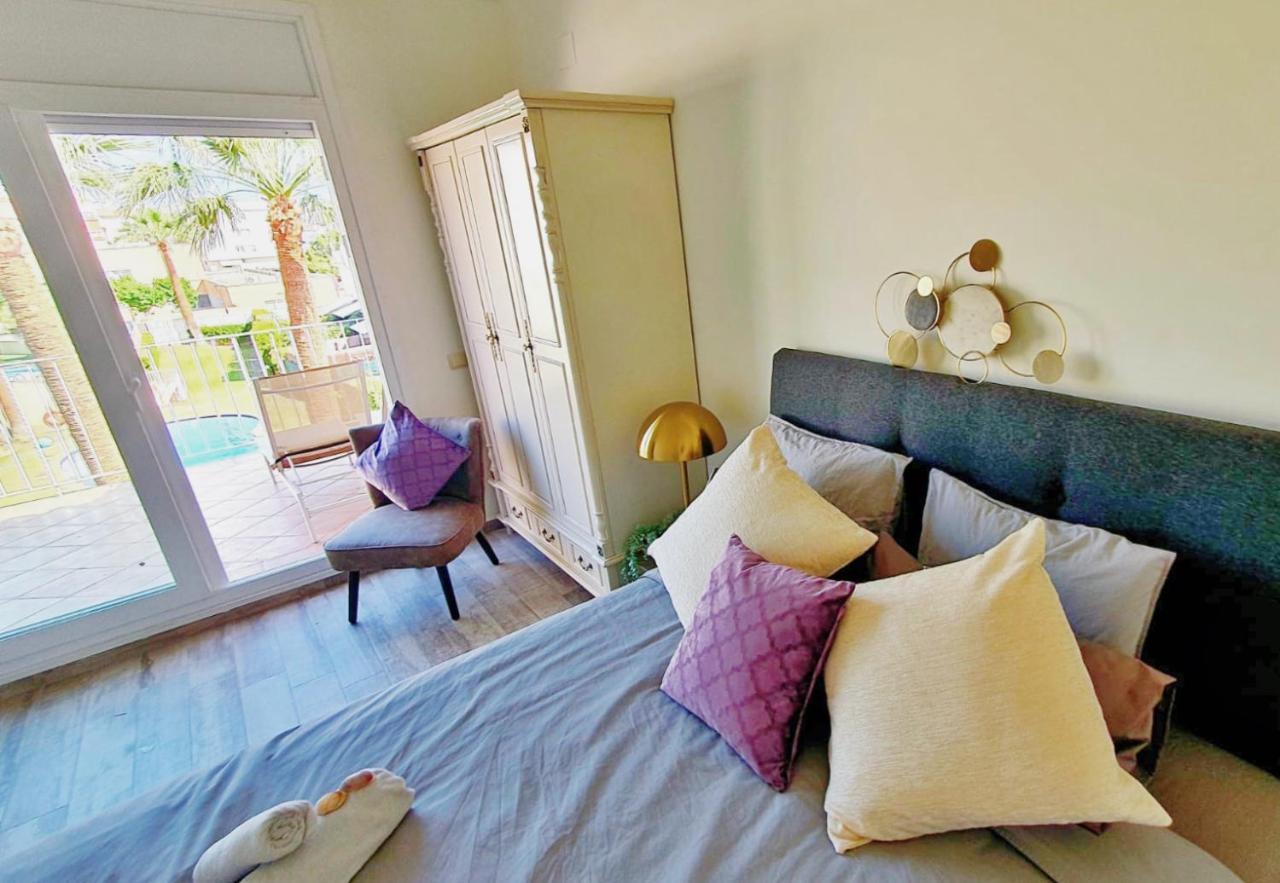 Cheerful Townhouse Center Sitges 5 Bedrooms Pool And Terrace Ngoại thất bức ảnh